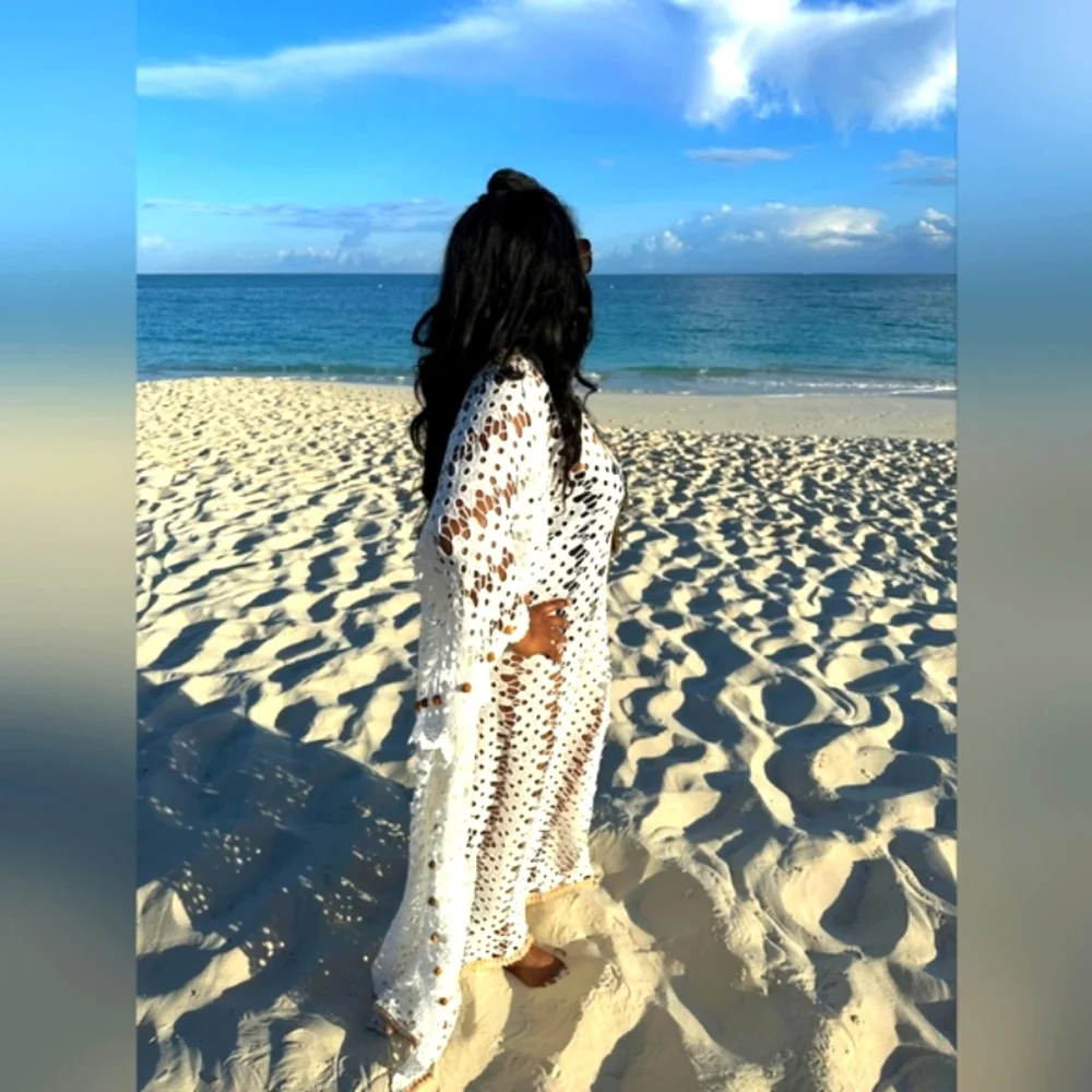 ✨️Bohemian Vibes✨️  Limited quantities! Ecru Crochet Kaftan w/ Wooden Beads - Picture 11 of 17